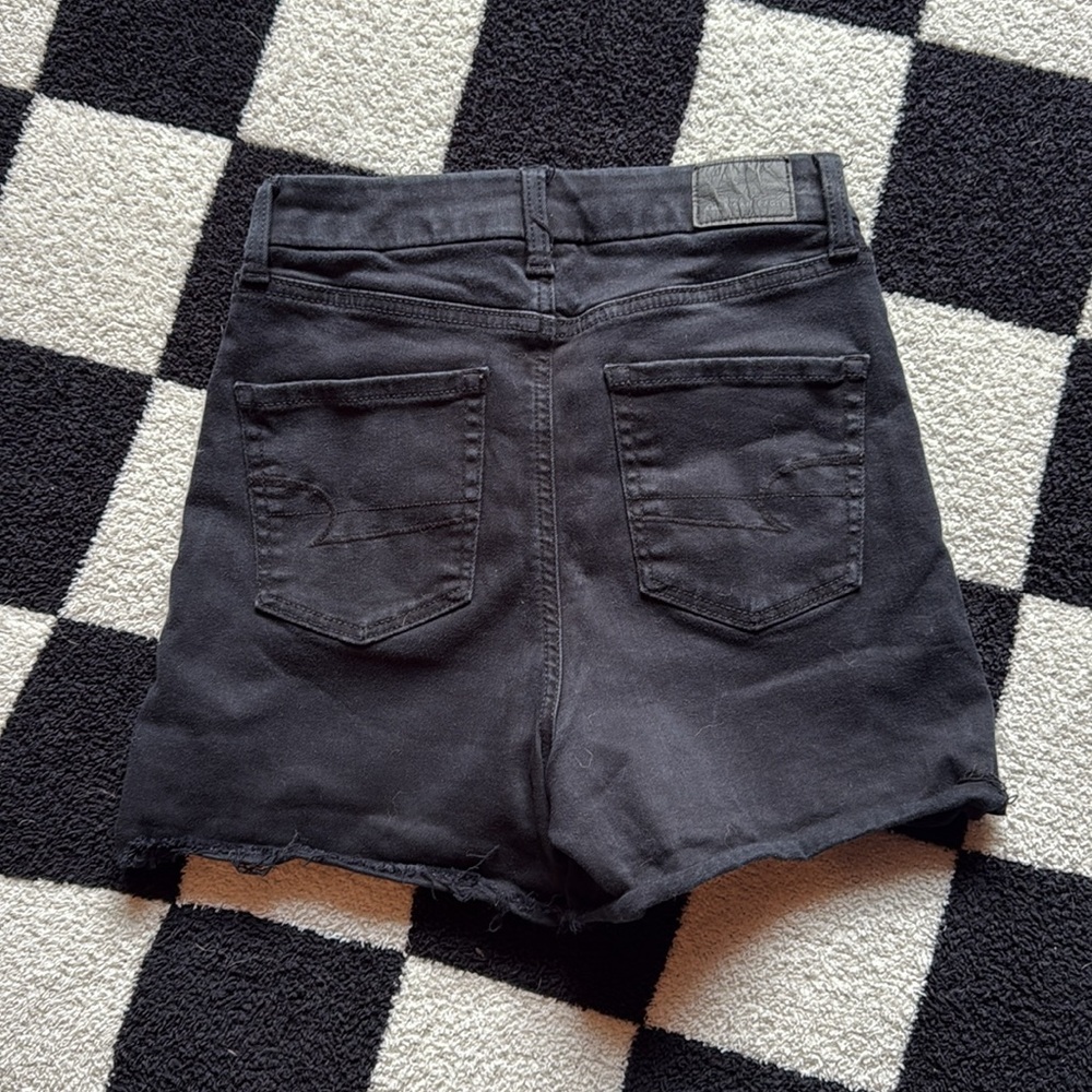 American Eagle Outfitters Black Curvy Hi-Rise Shortie Size 2 - Picture 2 of 4